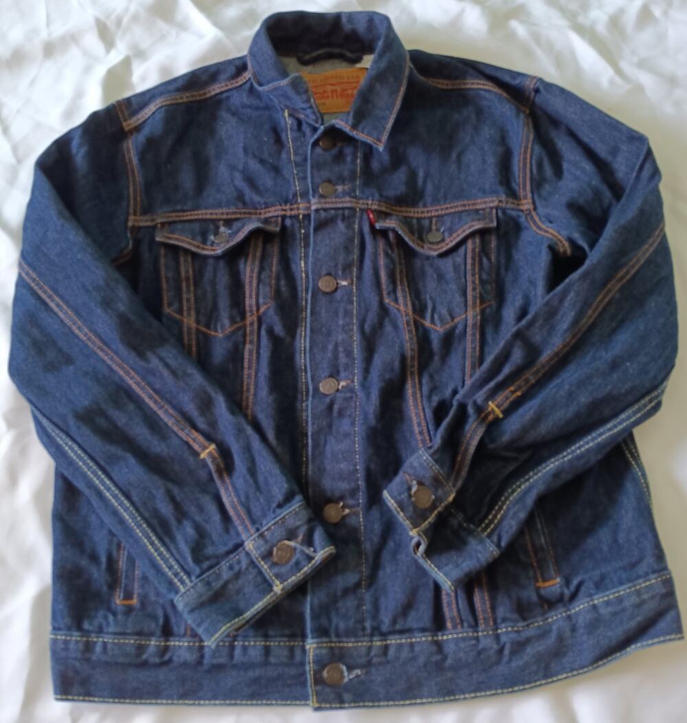 Levi's Denim Trucker Jacket Mens L Blue Button Front Classic Biker 72334